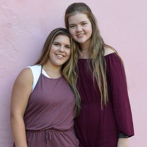 Meet your Posher, Emi